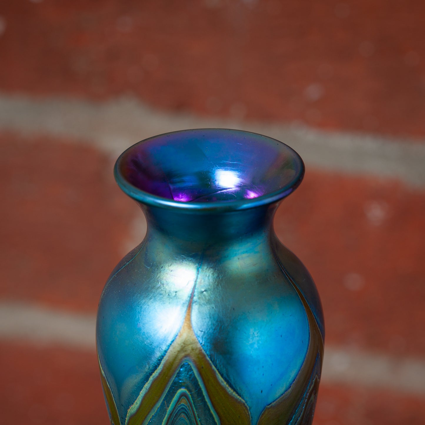 Large Art Glass Vase with Feather Decoration